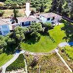 Villa Della