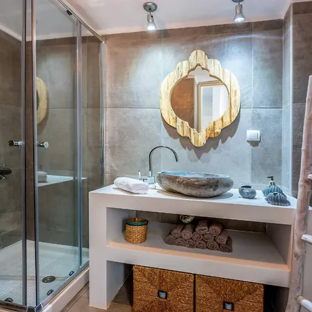 Della Villa Pefkochori